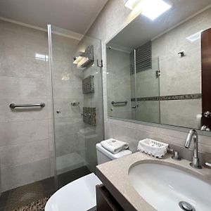 Habitación Estándar con Cama King